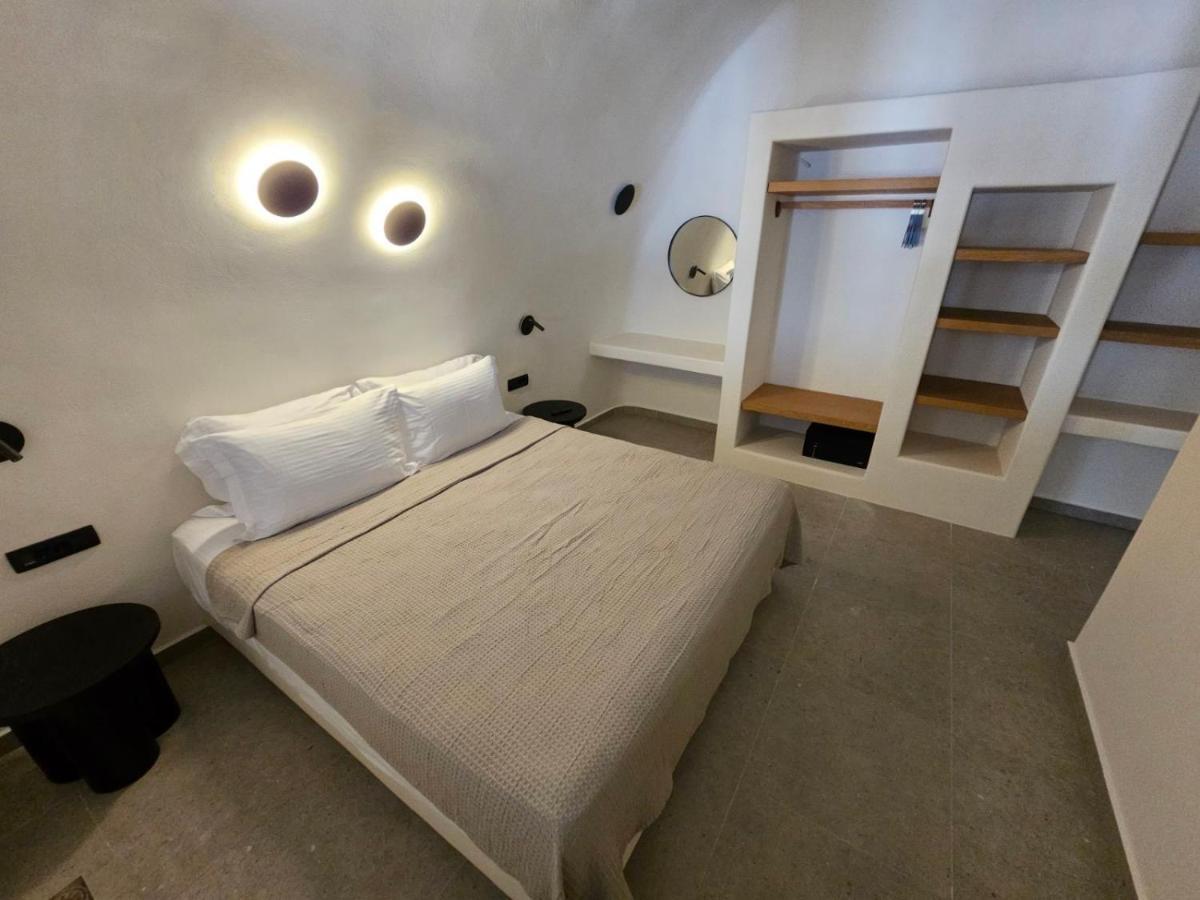 Petroma Cave Suites Βούρβουλος Εξωτερικό φωτογραφία