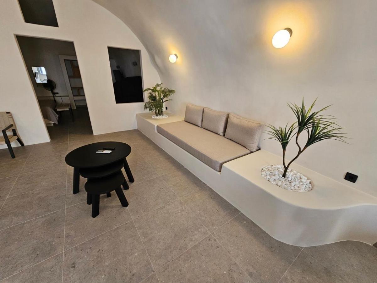 Petroma Cave Suites Βούρβουλος Εξωτερικό φωτογραφία